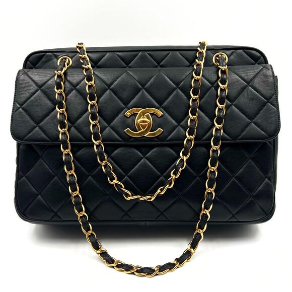 CHANEL Handbags - Authentic CHANEL CC Logo LARGE Quilted Lambskin Chain Shoulder Bag Flap Pocket